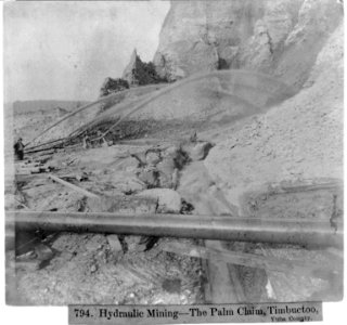 Hydraulic Mining-The Palm Claim, Timbuctoo, Yuba County LCCN2002721331