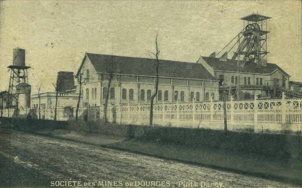 Hénin-Beaumont - Fosse n° 6 bis des mines de Dourges (2)