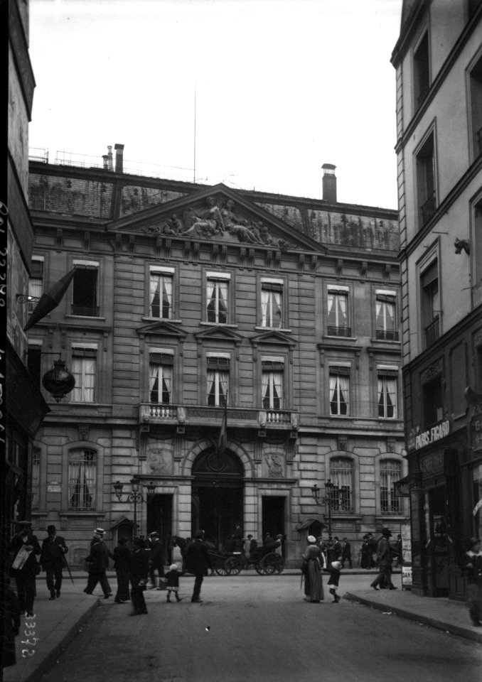 Hôtel de Toulouse, rue Coquillière, Paris, 1913