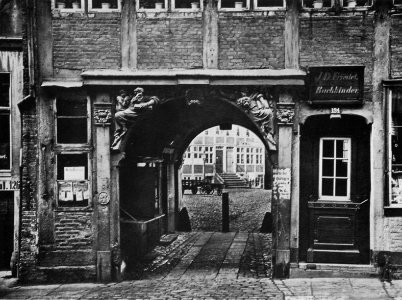 Höge, Carl Friedrich - Durchblick von der Steinstraße zum Jakobikirchhof (Zeno Fotografie)