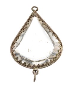 Hängssmycke av bergkristall och silver, 1700-tal - Hallwylska museet - 110480