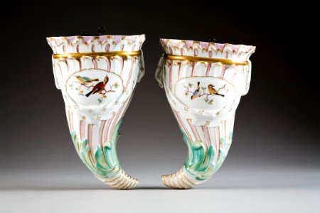 Hängvaser. 2st - Hallwylska museet - 87171