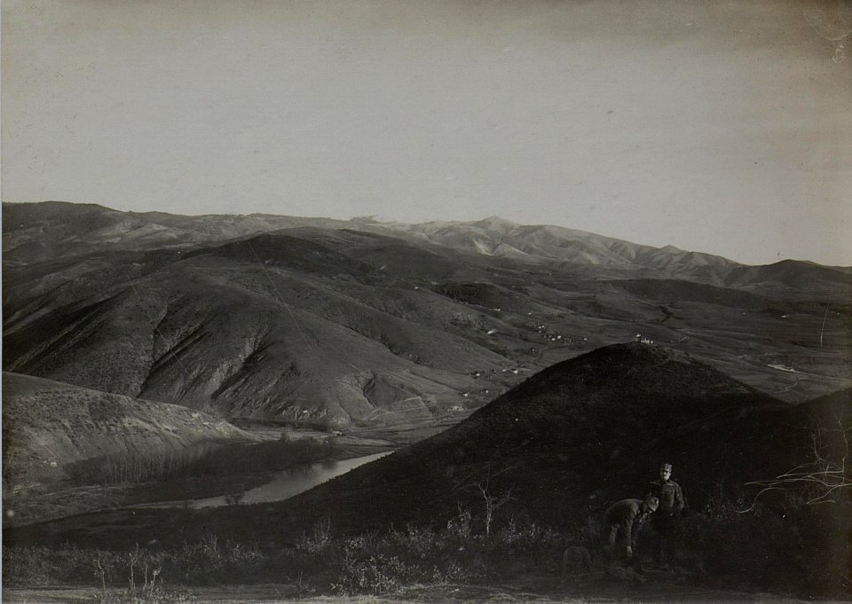 Ibartal und kleine Karaula. Raschka. Dezember 1915. (BildID 15454398)