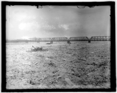 Ice jam in the Potomac River, Feb. 1918 LCCN2016852572
