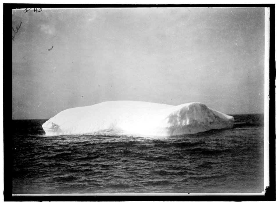 ICEBERG LCCN2016865647