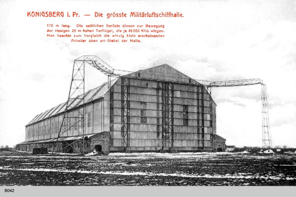 ID003608 B042 Luftschiffhalle