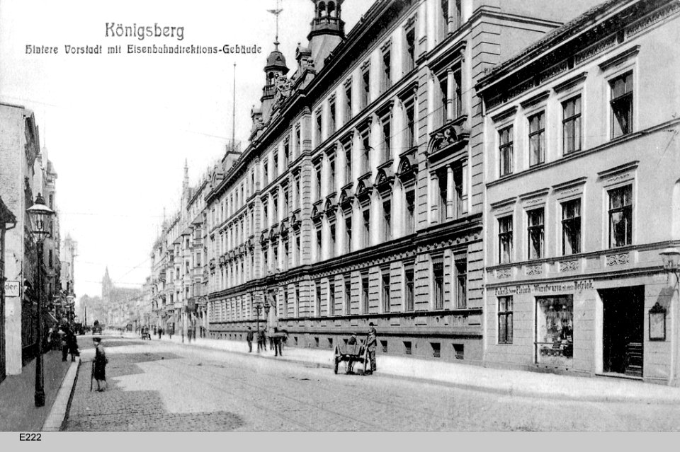 ID004753 E222 HintVorstadtEisbahnDirGeb