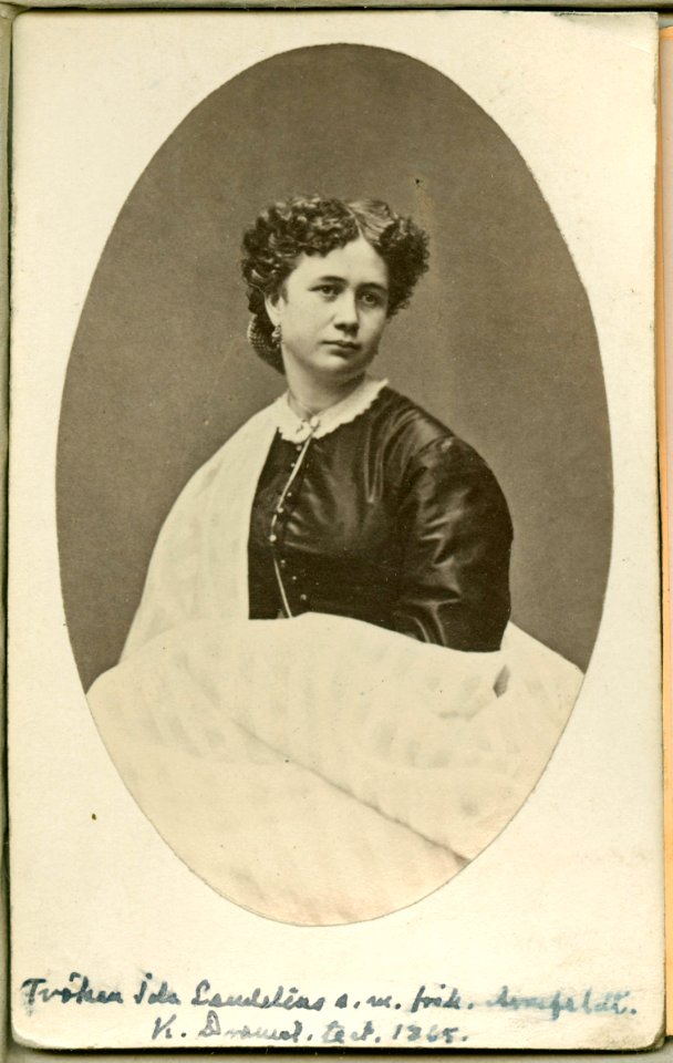 Ida Landelius, porträtt - SMV - H5 053
