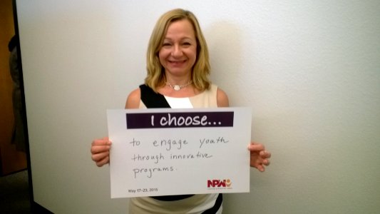 I Choose...to engage youth through innovative programs. (18201061701)