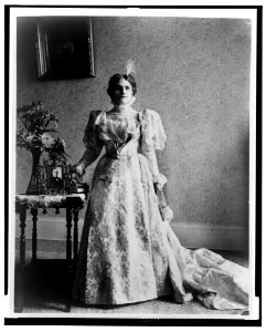 Ida S. McKinley, full-length portrait, standing, facing front LCCN00651352