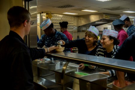 Ice Cream Social 141014-N-MD297-093