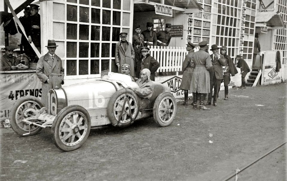II Gran Premio de San Sebastián en el circuito automóvilistico de Lasarte (20 de 27) - Fondo Car-Kutxa Fototeka