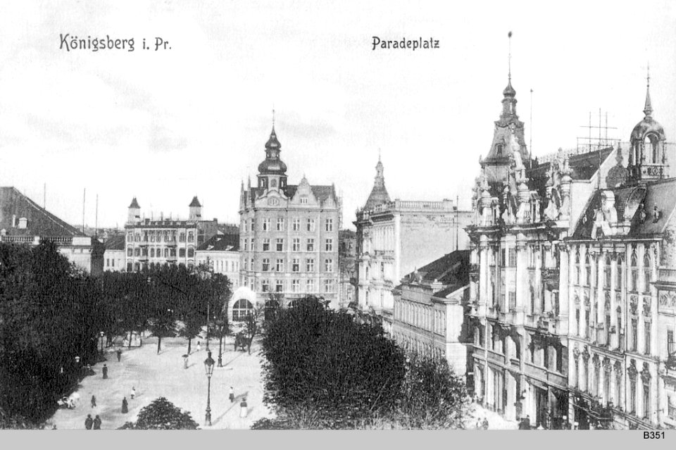 ID003921 B351 Paradeplatz