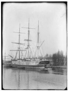 IJ-Gracht, foto 4 Jacob Olie (max res)