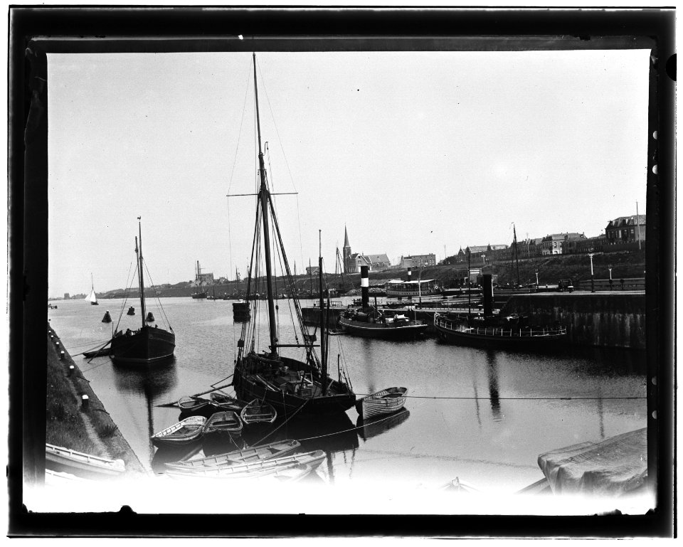 IJmuiden, Zuiderslius eo Jacob Olie (max res)