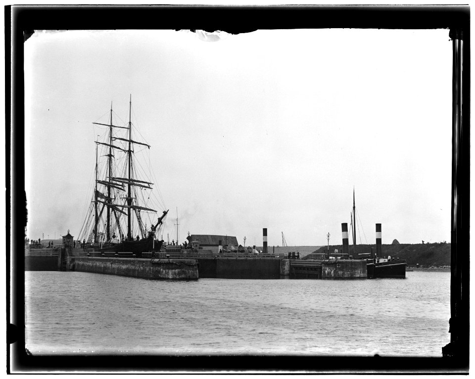 IJmuiden, foto 8 Jacob Olie (max res)