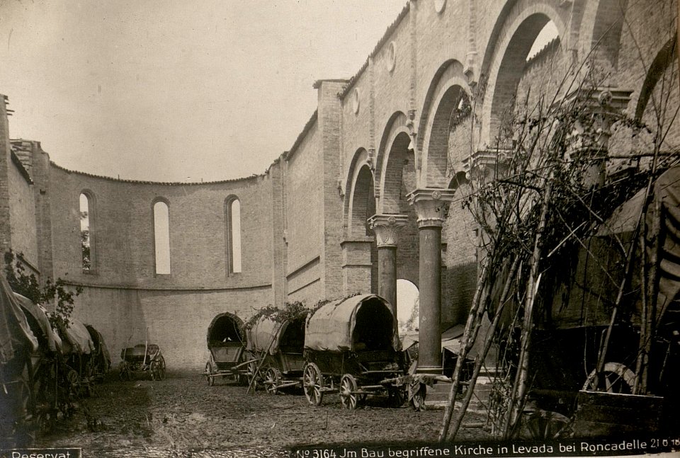 Im Bau begriffene Kirche in Levada bei Roncadelle 21.6.18. (BildID 15619534)
