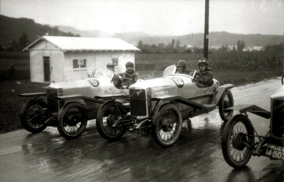II Gran Premio de San Sebastián en el circuito automóvilistico de Lasarte (4 de 27) - Fondo Car-Kutxa Fototeka