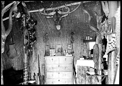 Iinterior of Mr. Finley's hut, Ubomobo. Wellcome L0022665