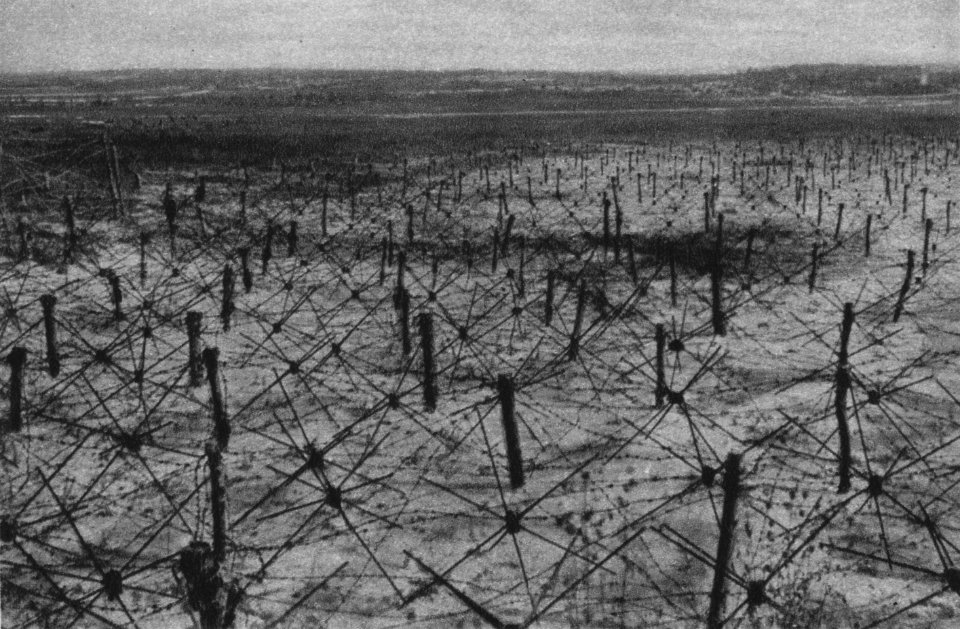Im Vorgelände eines Vorwerkes