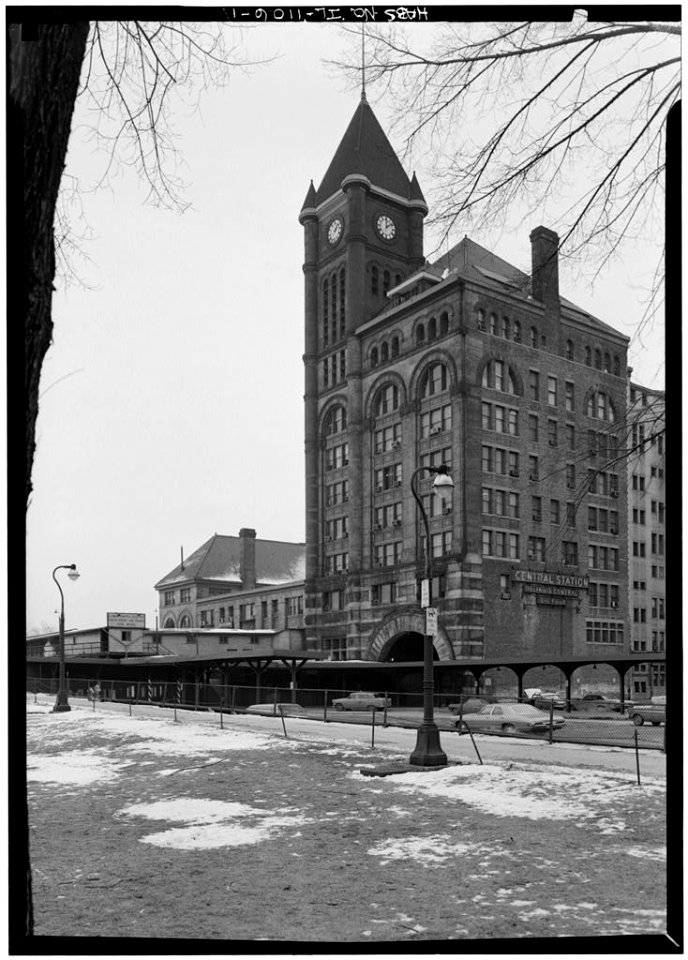 Illinois Central Station 1971