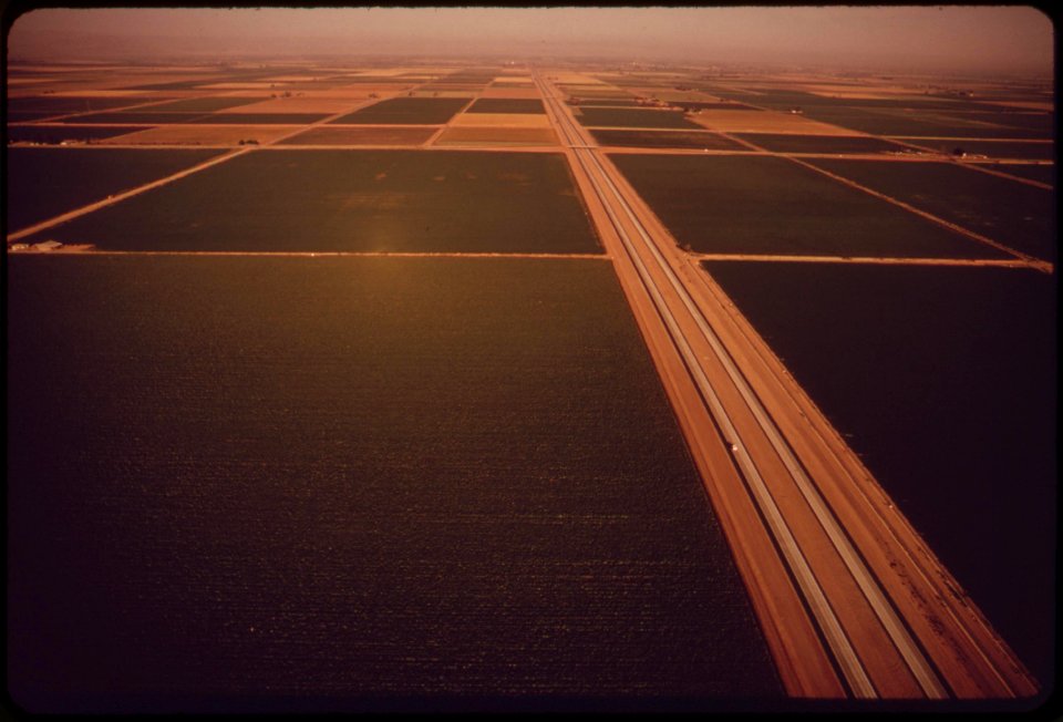Imperial-valley-interstate-highway-i-8-slices-through-green-croplands-may-1972 7152607187 o
