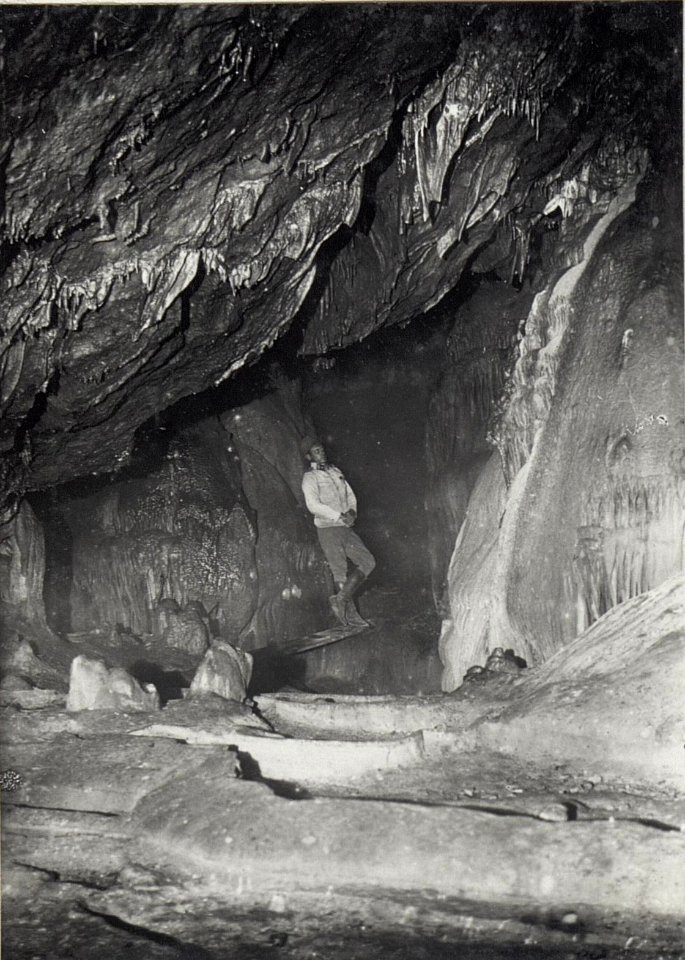 In der Wasserhöhle (BildID 15606983)