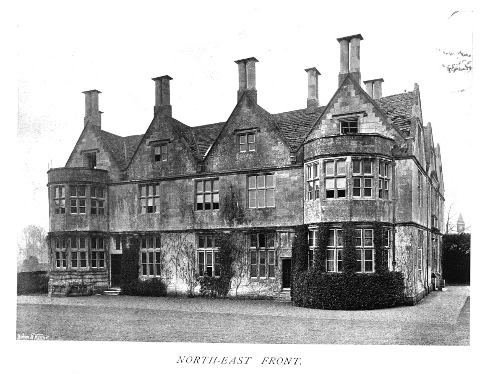 In English Homes Vol 2 Hanford House Dorset north-east front 31295007279283 0202
