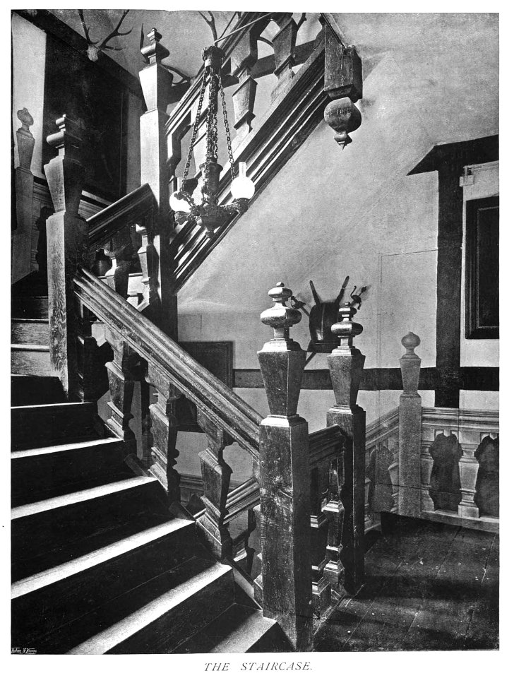 In English Homes Vol 2 Rothamsted Hertfordshire the staircase 31295007279283 0340