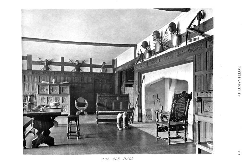 In English Homes Vol 2 Rothamsted Hertfordshire the old hall 31295007279283 0360