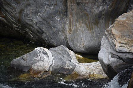 Ticino verzasca nature photo