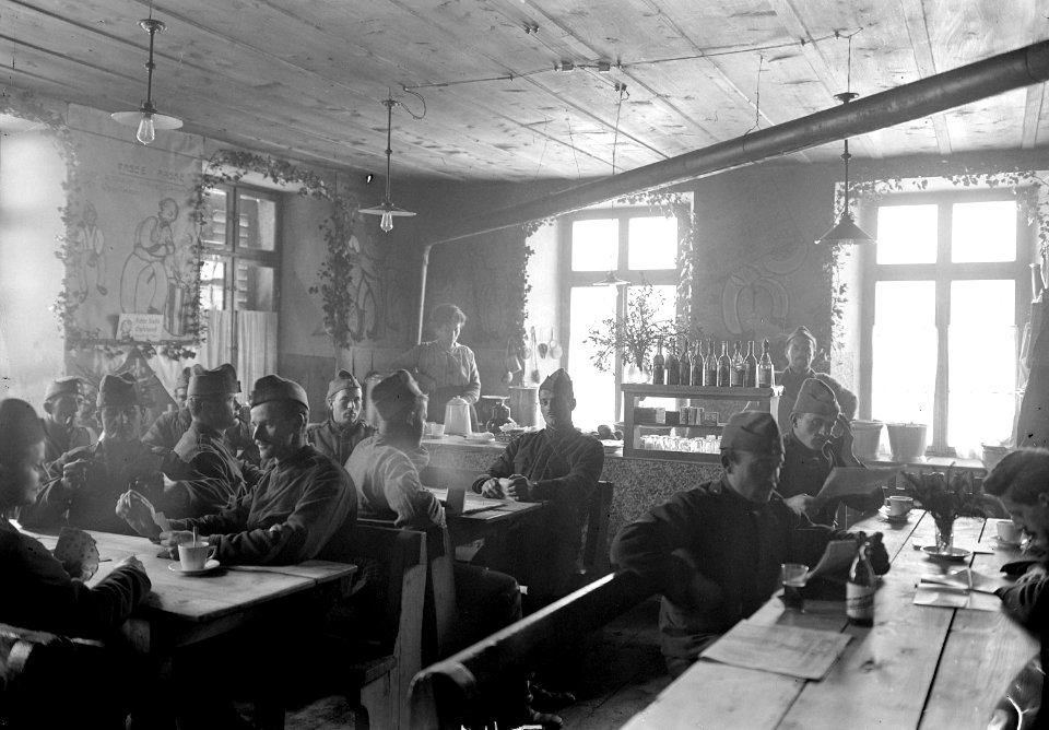In der Soldatenstube von Courtételle - CH-BAR - 3241060