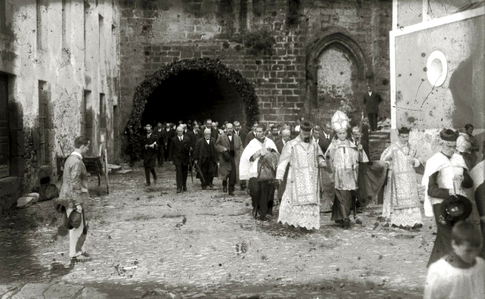 Inauguración del albergue de pescadores del Cantábrico en la localidad de Getaria (2 de 7) - Fondo Car-Kutxa Fototeka