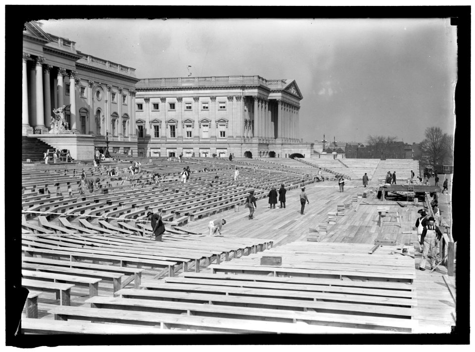 INAUGURAL STANDS. AT CAPITOL LCCN2016864313