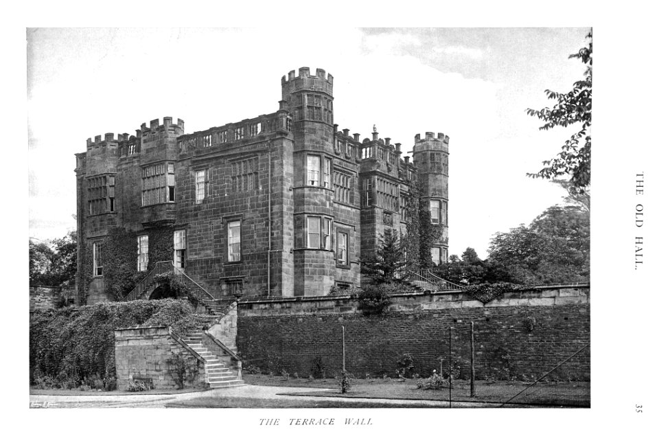 In English Homes Vol 3 Heath Old Hall Yorkshire the terrace wall 31295005735708 0069