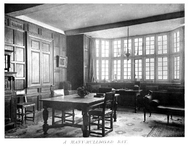 In English Homes Vol 3 The Castle House Deddington a many-mullioned bay 31295005735708 0077