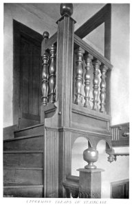 In English Homes Vol 3 The Castle House Deddington uppermost treads of staircase 31295005735708 0080