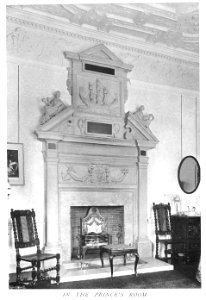 In English Homes Vol 3 Apethorpe Hall Northamptonshire in the prince's room 31295005735708 0102