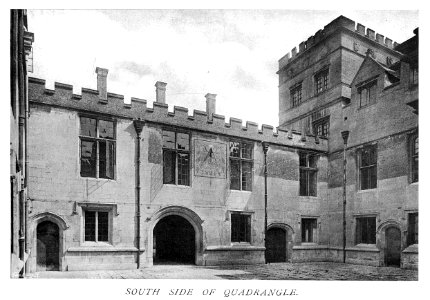 In English Homes Vol 3 Deene Park Northamptonshire south side of quadrangle 31295005735708 0082
