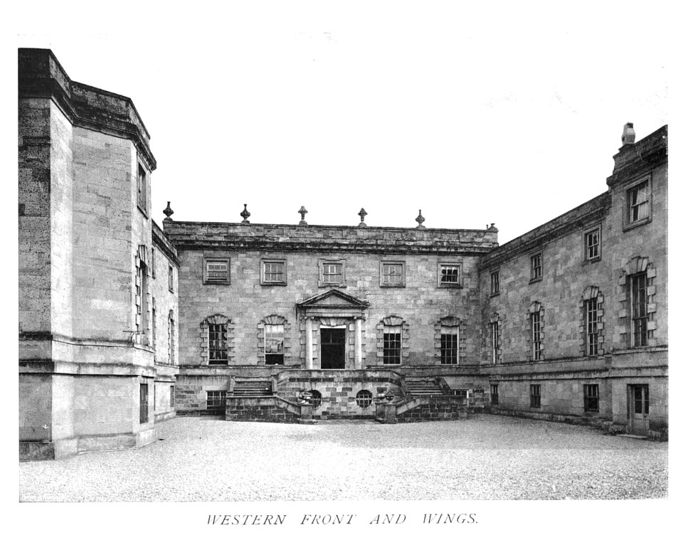 In English Homes Vol 3 Gilling Castle Yorkshire western front and wings 31295005735708 0048