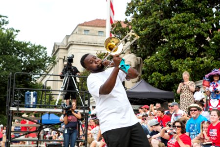 Independence Day Celebration on the Fourth of july at the National Archives (35041207694)