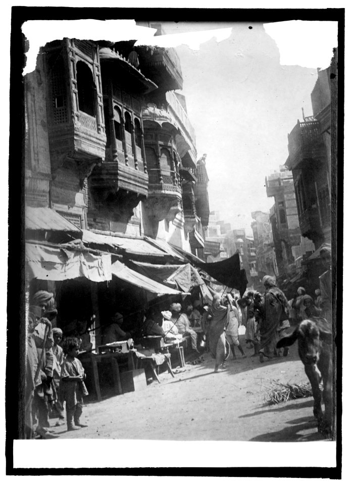 India, A street in Lahore, the center of Indian wheat region LCCN2016821216