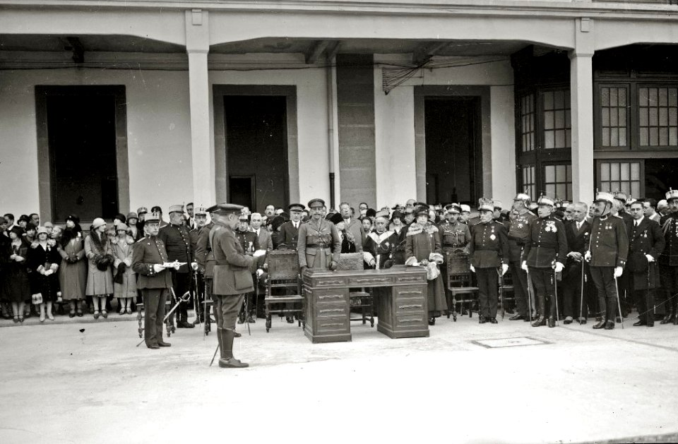 Inauguración de los cuarteles de Loiola (4 de 9) - Fondo Car-Kutxa Fototeka