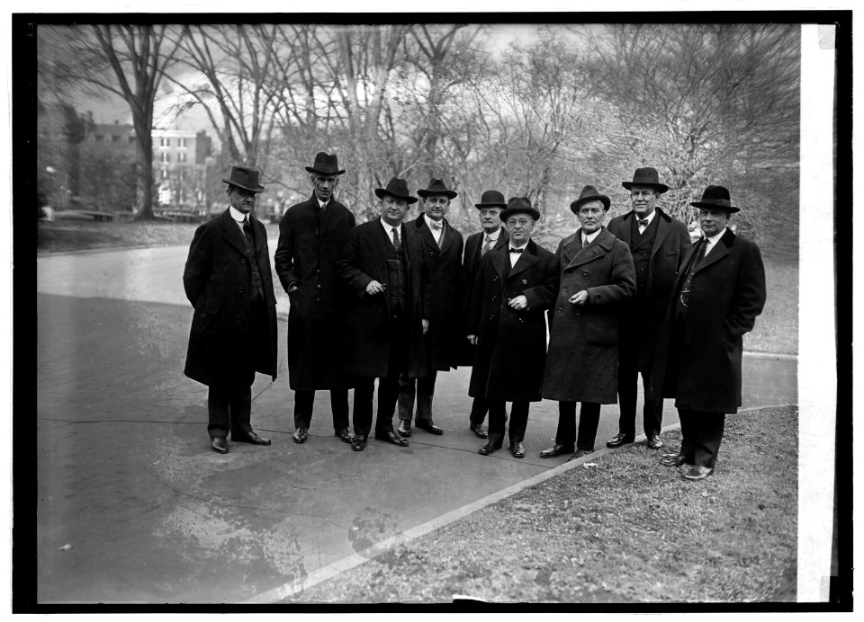 Indiana group, 12-20-22 LCCN2016847066