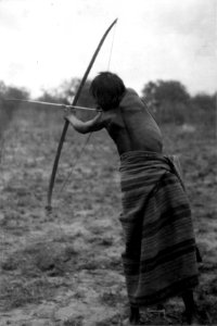 Indiansk bågskytt. Foto, Erland Nordenskiöld 1908 - SMVK - 004708