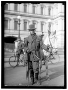 INDIANS, AMERICAN. RED FOX JAMES AT WHITE HOUSE LCCN2016866042