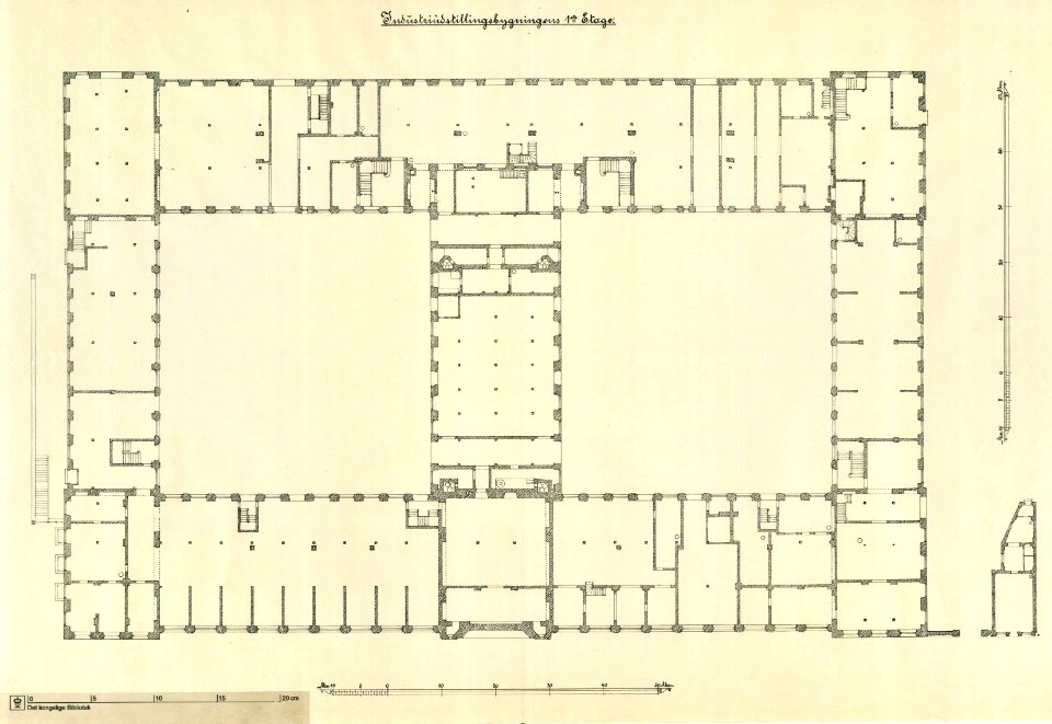 Industribygningen, 1. etage