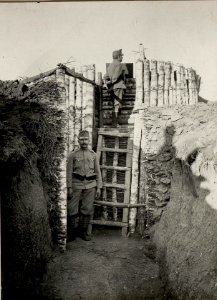 Infanterie Beobachtungsstand. Aufgenommen am 5.IV.1916.Inf.Rgt.Nr.65. (BildID 15536842)