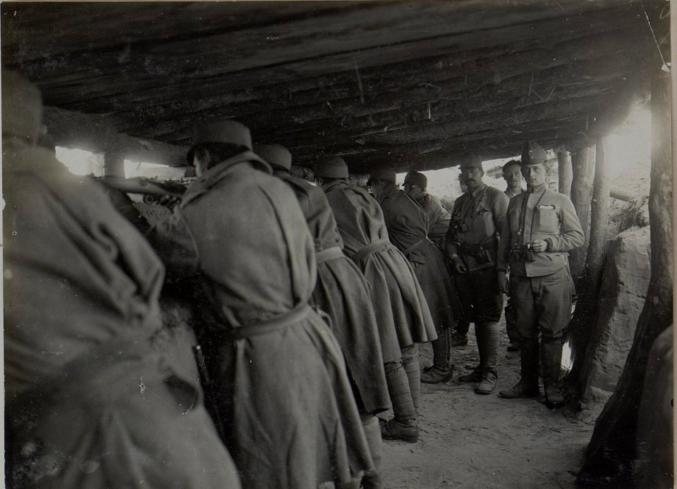 Infanterieregiment.3 in der Stellung bei Olyka, aufgenommen am 21. November 1915 (BildID 15455982)