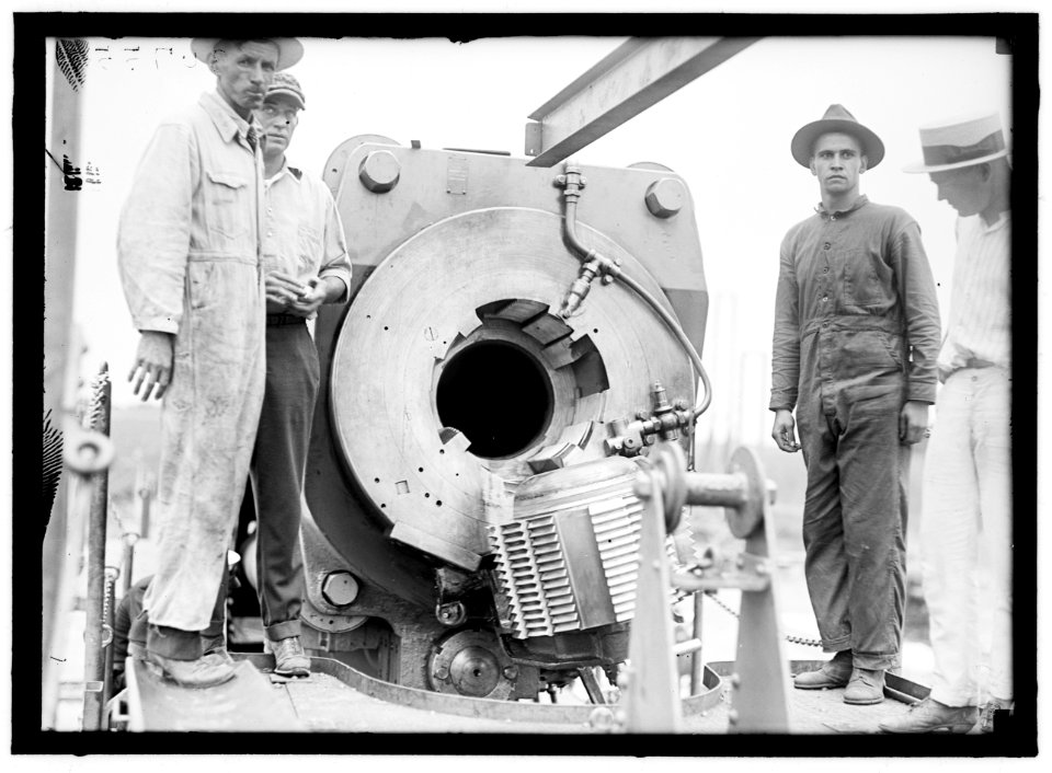 INDIAN HEAD, MD. NAVY PROVING GROUND. NAVY GUNS AT INDIAN HEAD LCCN2016870323